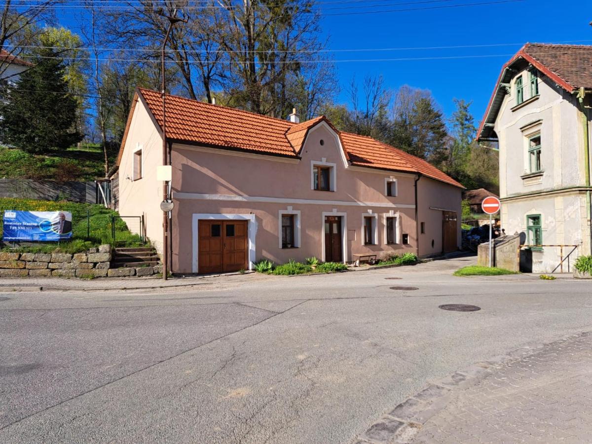Vila Hedvika Nové Hrady Extérieur photo